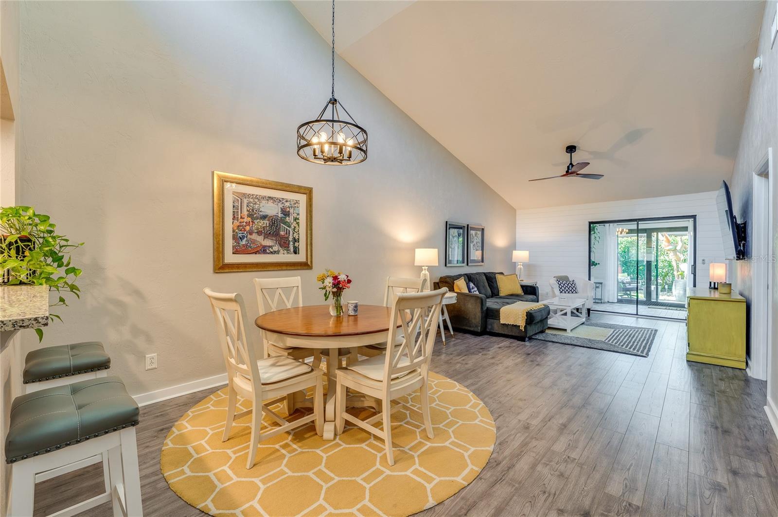 1228 CHARTER OAKS CIRCLE