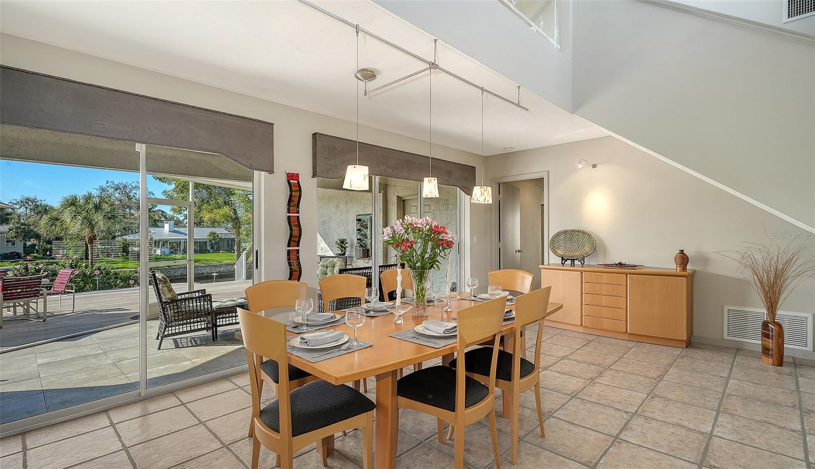 CORAL COVE - Residential