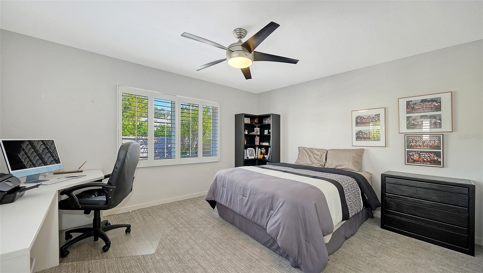 CORAL COVE - Residential