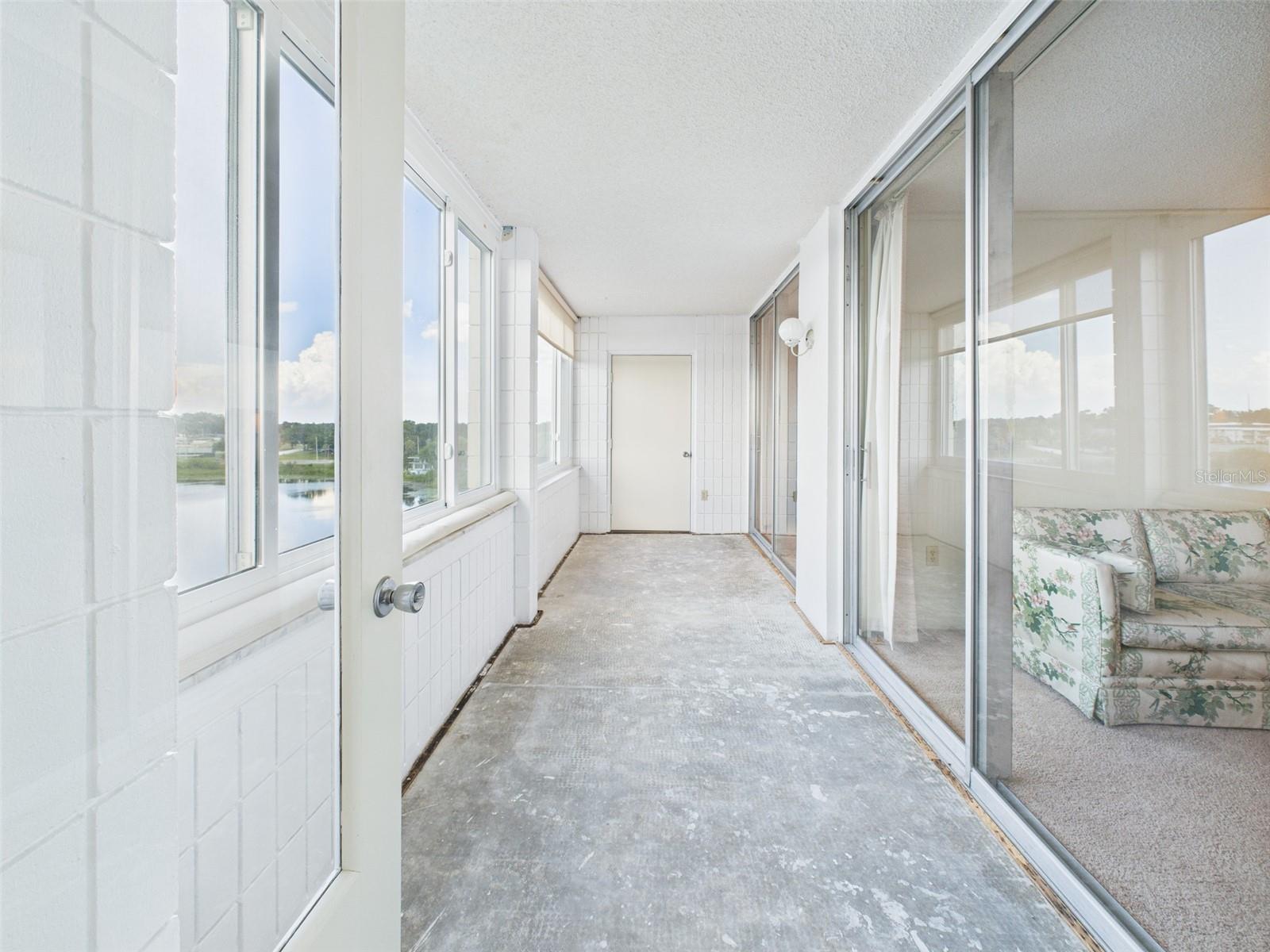 SPRING LAKE TOWERS - Residential