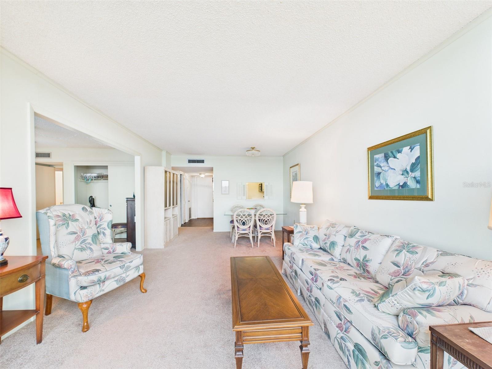 SPRING LAKE TOWERS - Residential