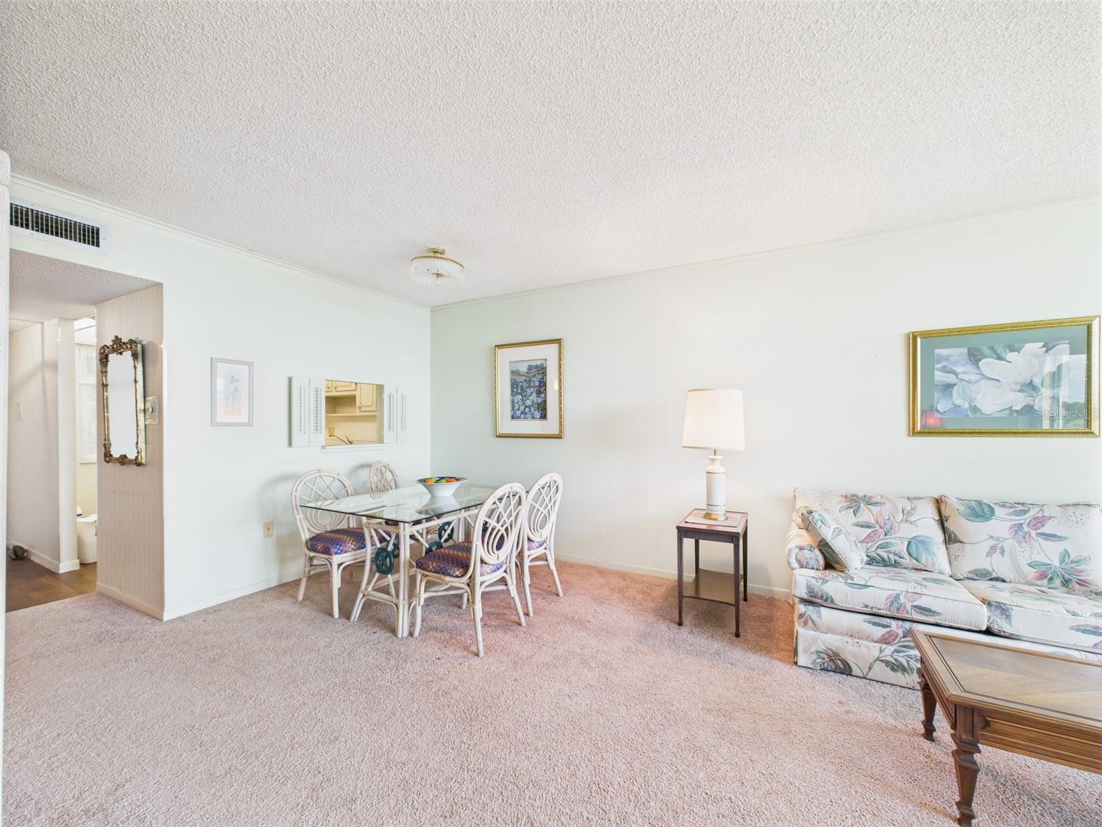 SPRING LAKE TOWERS - Residential