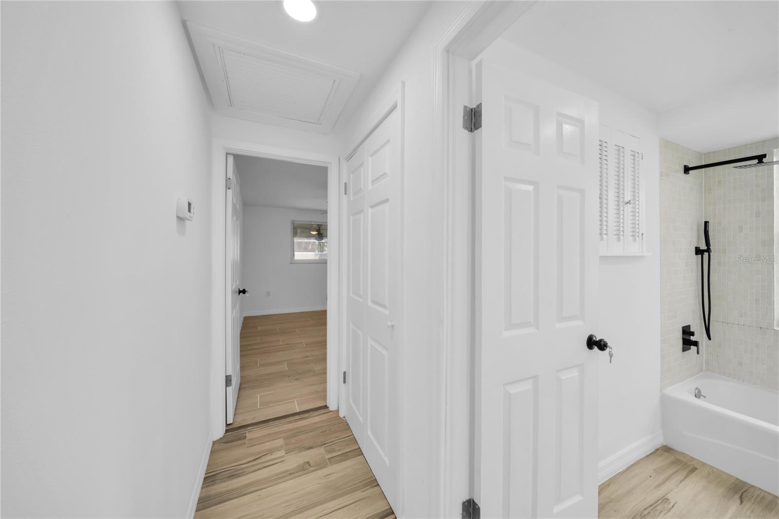 PORT CHARLOTTE SEC 010 - Residential Lease