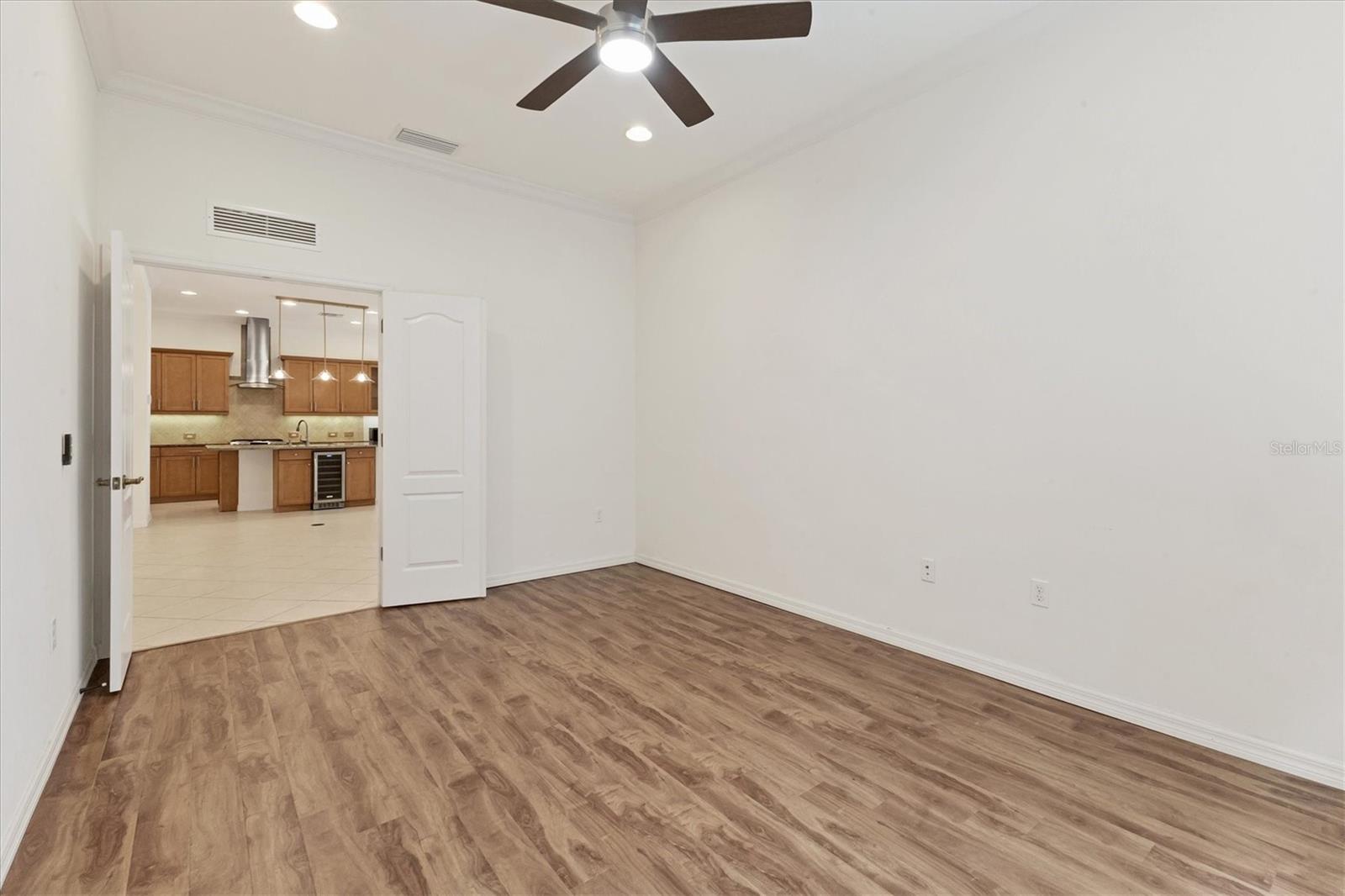 LAKEWOOD RANCH COUNTRY CLUB VILLAGE EE 3A-3C - Residential Lease