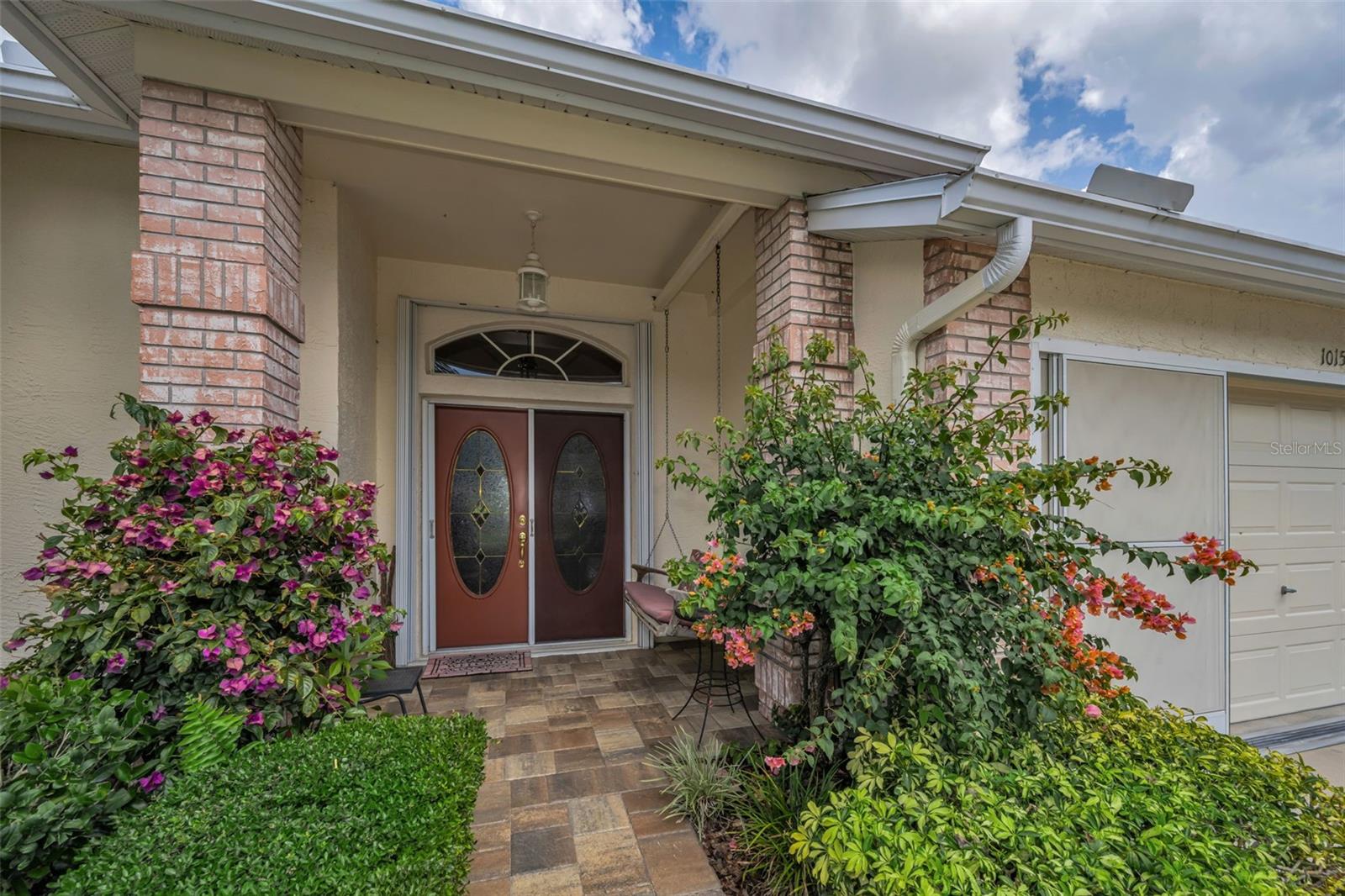 1015 FLORA VISTA STREET