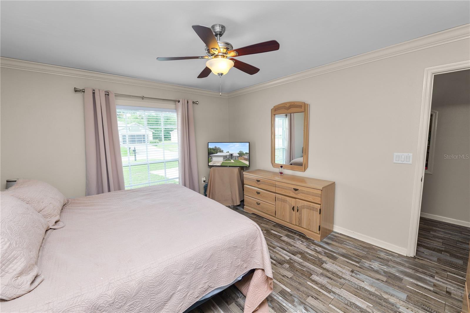 LINDALE ESTATES - Residential