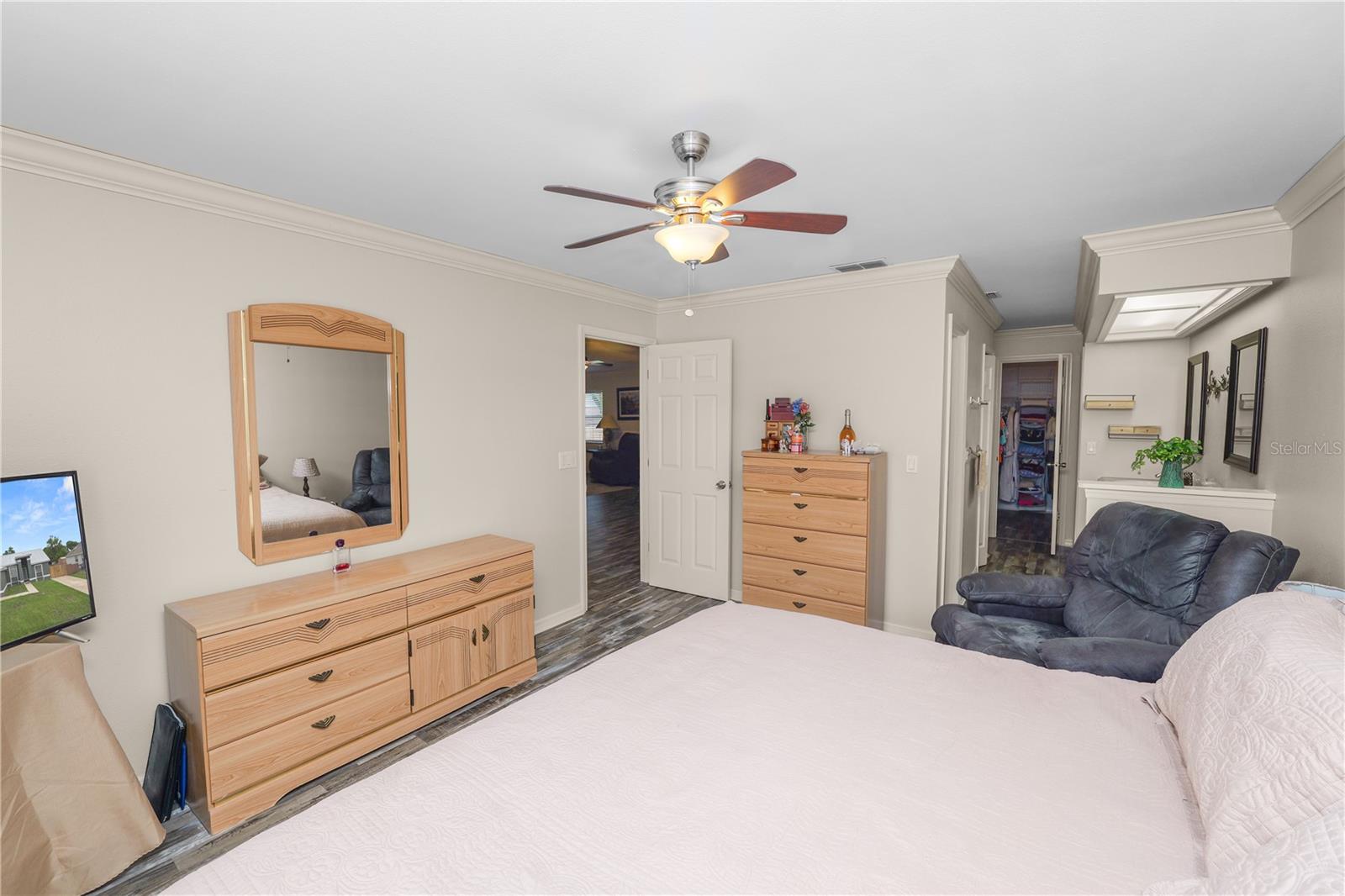 LINDALE ESTATES - Residential