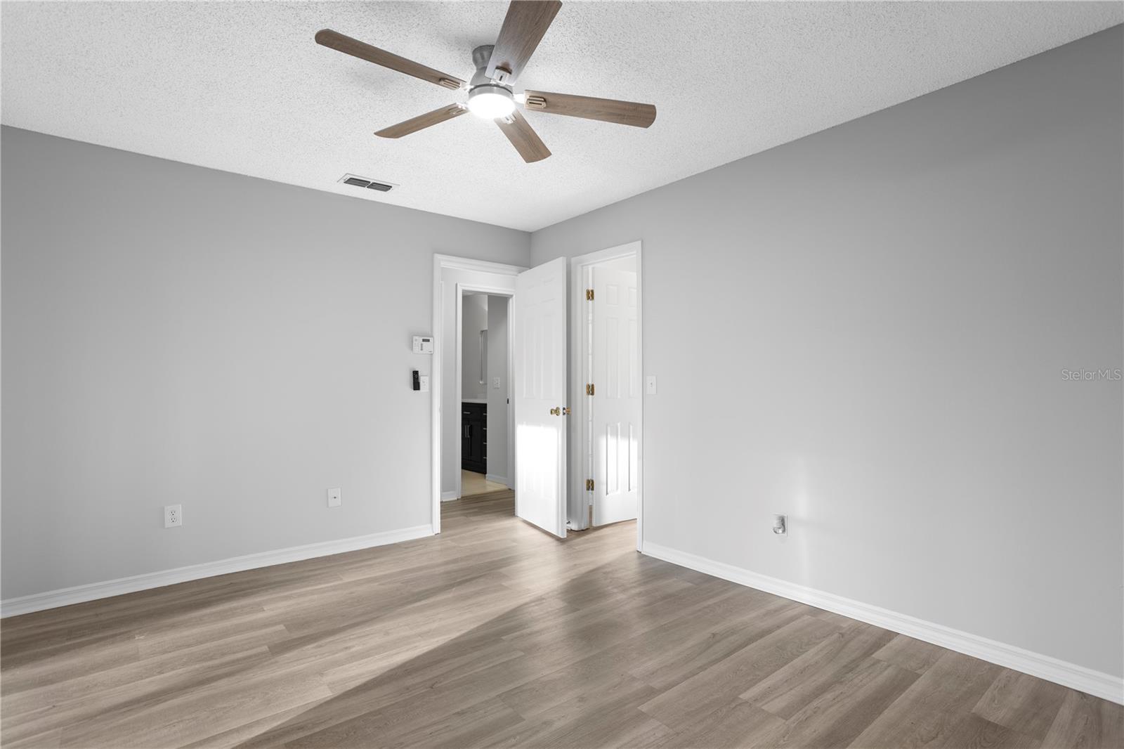 ALOMA PARK - Residential