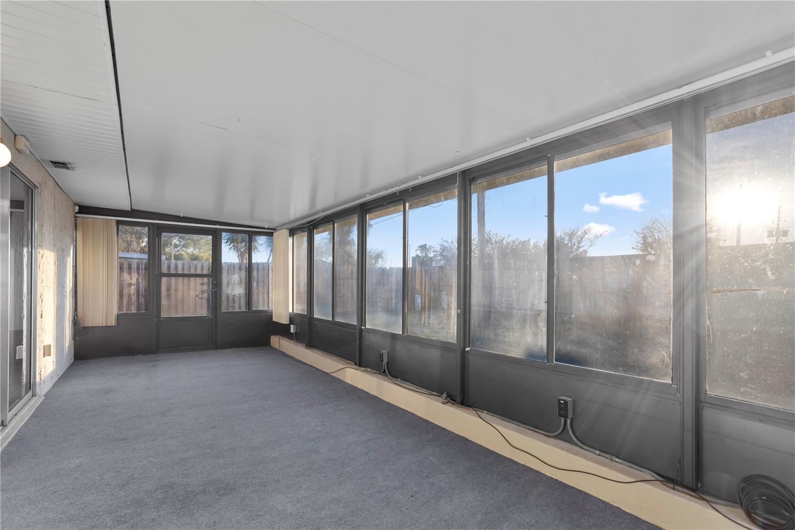 ALOMA PARK - Residential