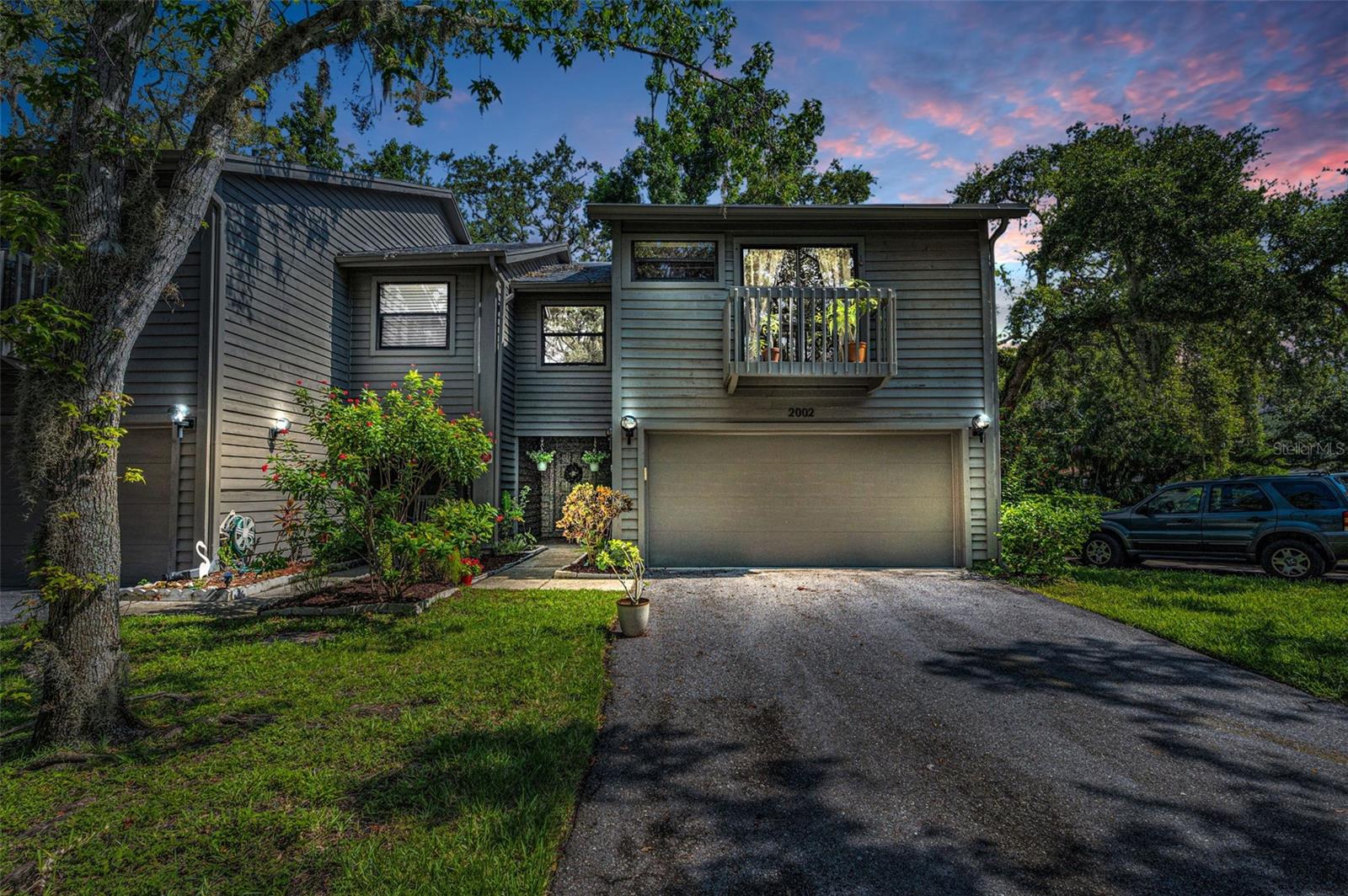 2002 ARBOR DRIVE