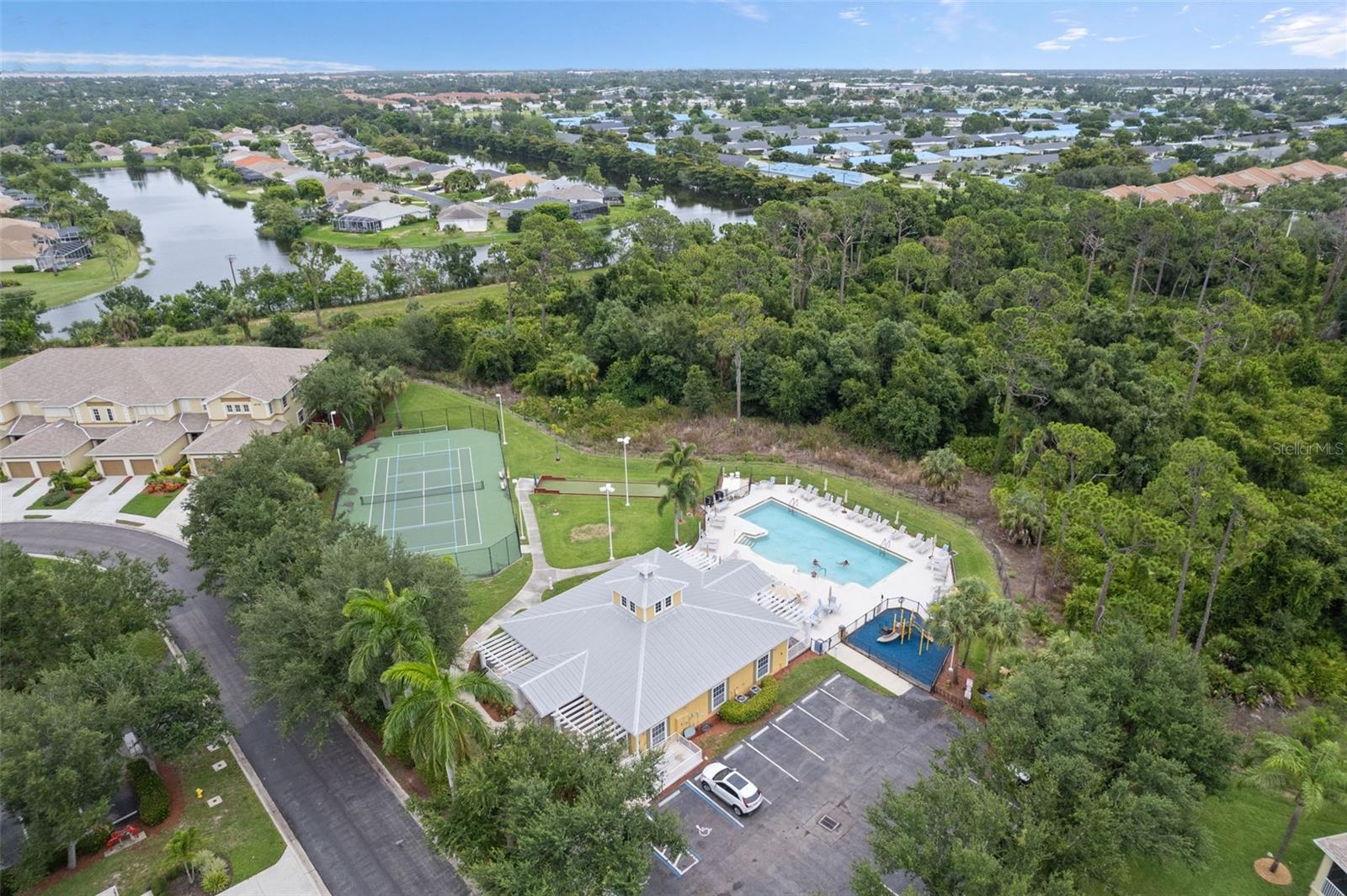 VENETIAN VILLAGE PH 3B - Residential