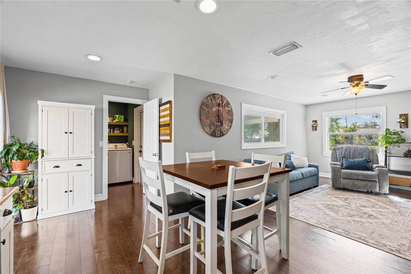 RIDGEWOOD ESTATES 09TH ADD - Residential