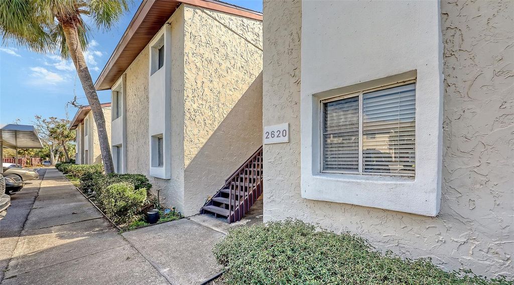 Photo of 2620 Hidden Lake Drive N #B, Sarasota, FL 34237 (MLS # A4674382)