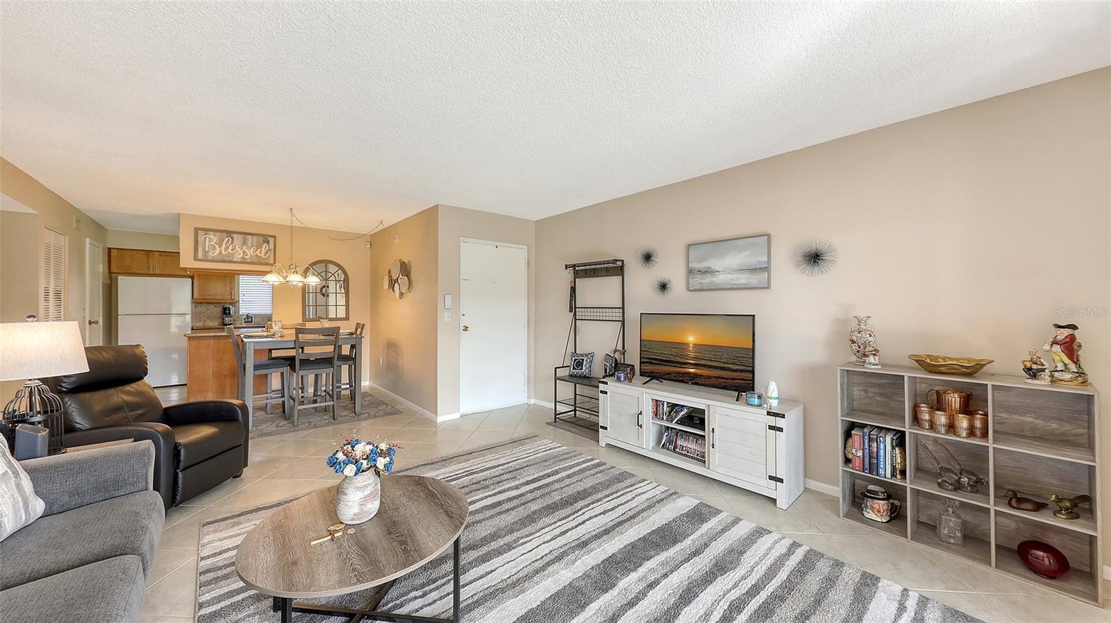 HIDDEN LAKE VILLAGE - Residential