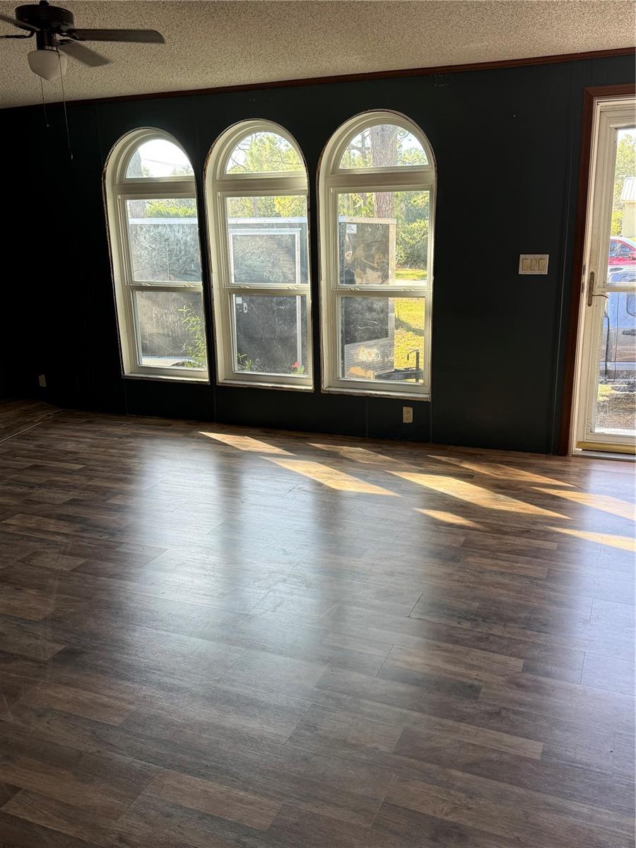 FOX RIDGE - Residential