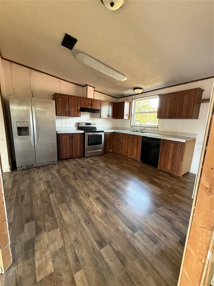 FOX RIDGE - Residential