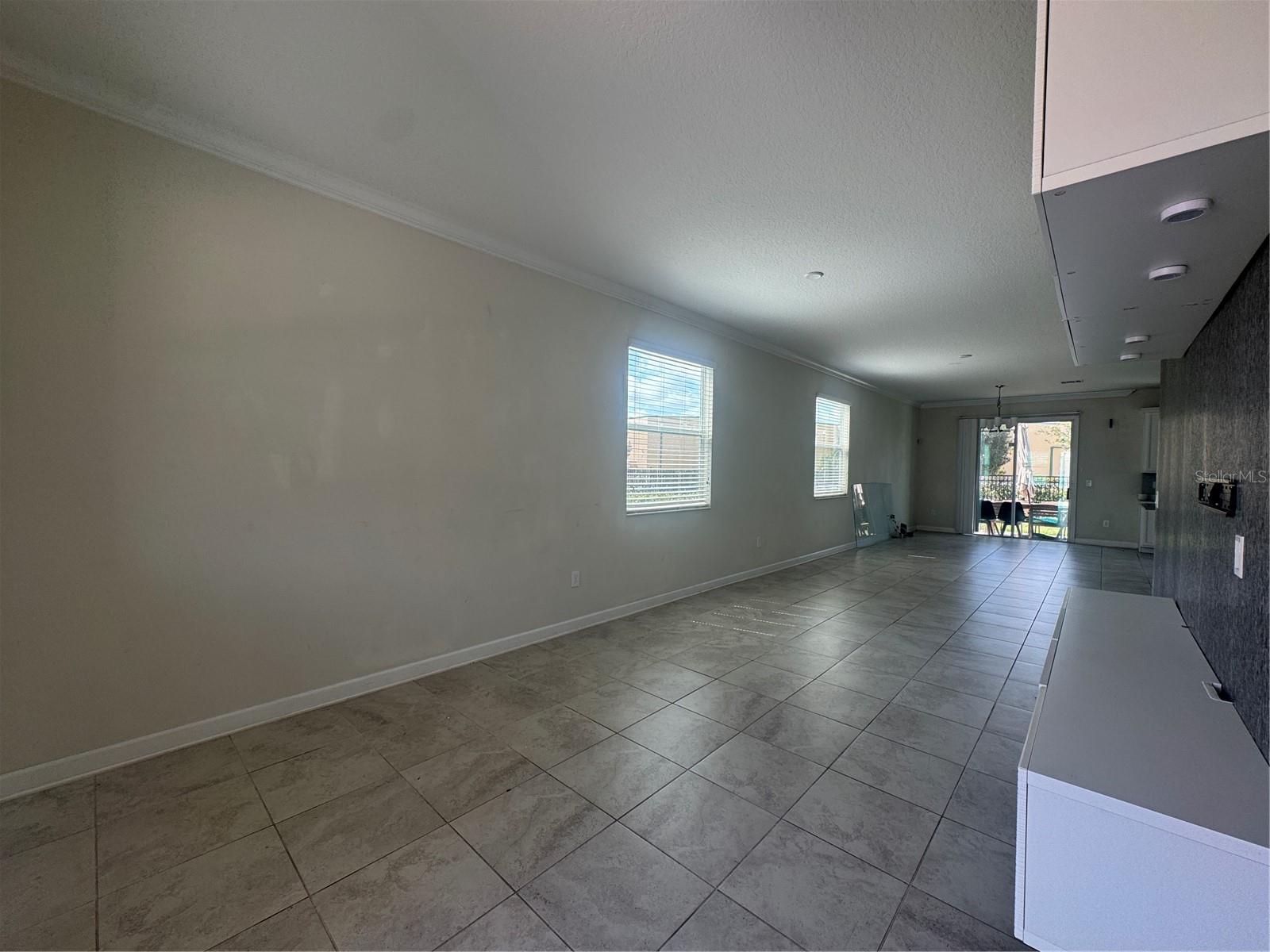 STOREY LAKE TR K - Residential