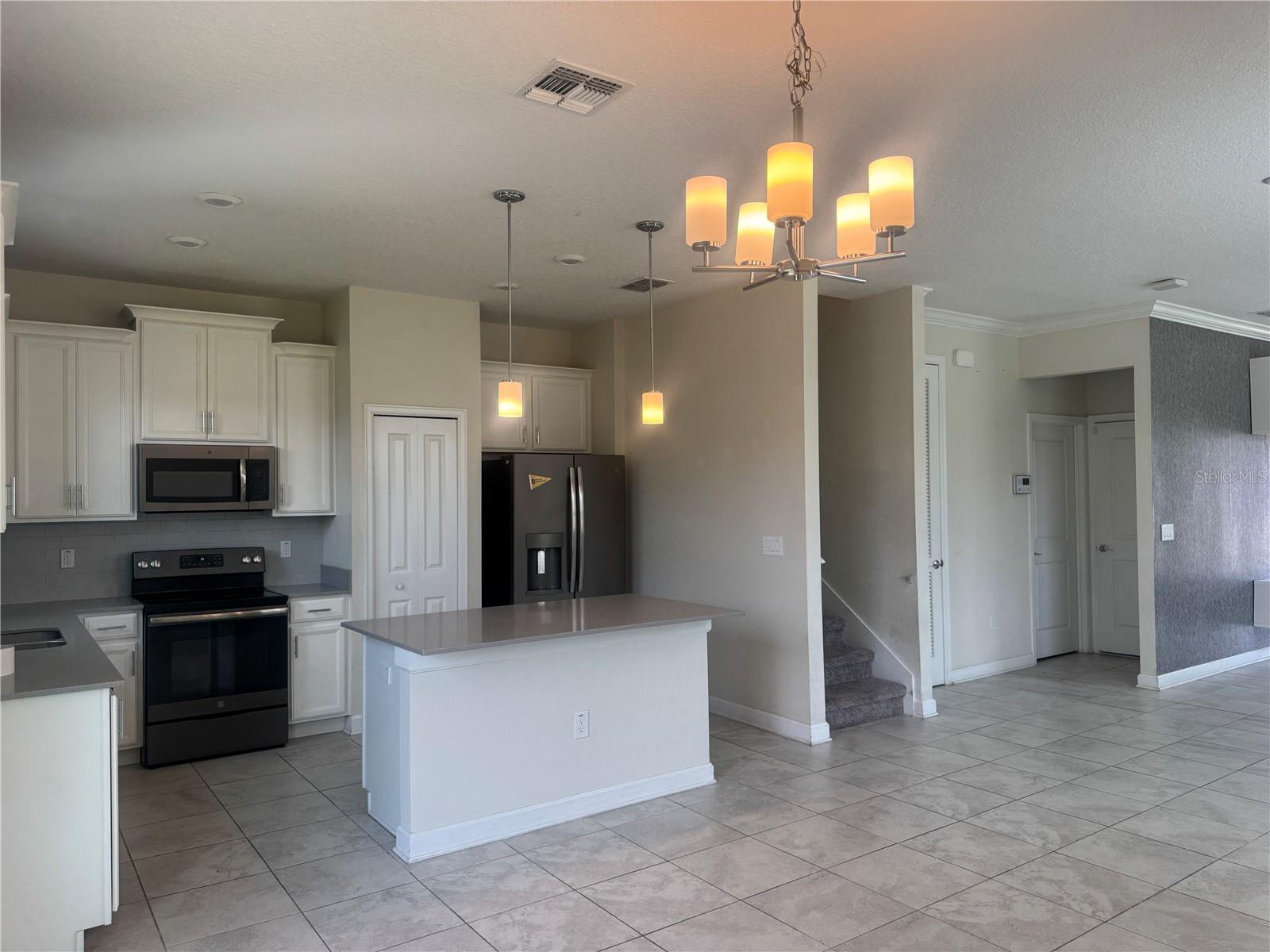 STOREY LAKE TR K - Residential