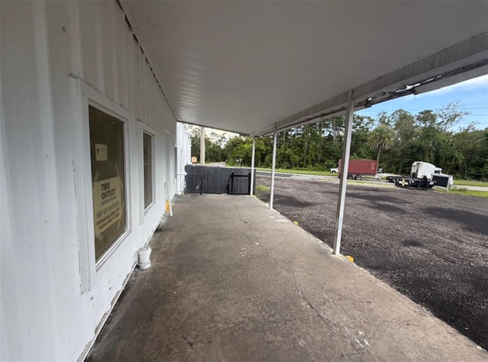 DIV OF M L BROWARD ESTATE - Commercial Sale