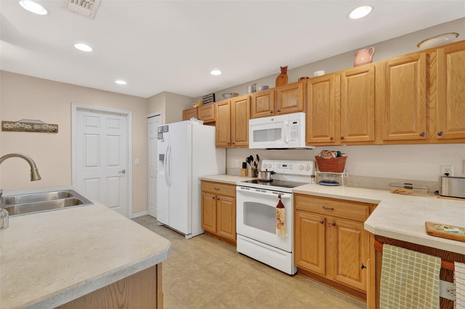 SUMMERGLEN PH 03 - Residential