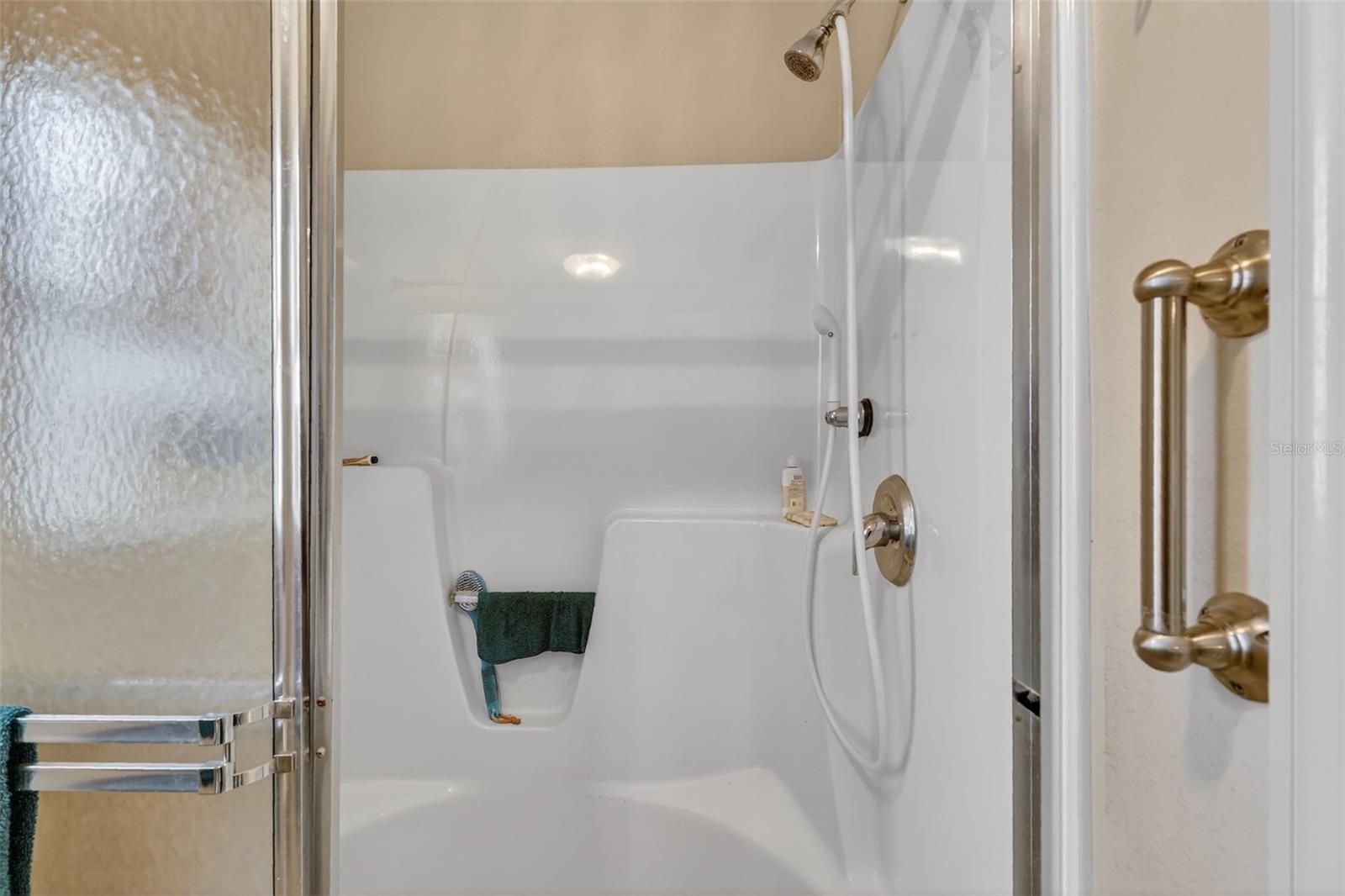 SUMMERGLEN PH 03 - Residential