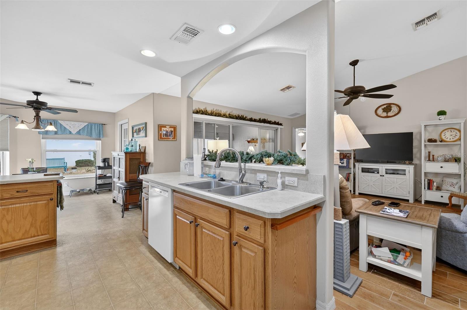 SUMMERGLEN PH 03 - Residential