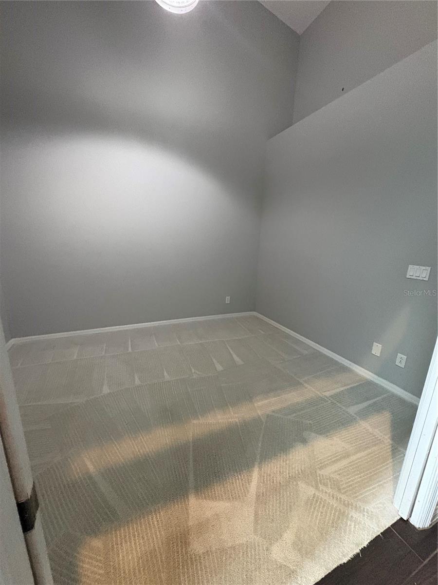 TRADITIONS PH 01 - Residential Lease