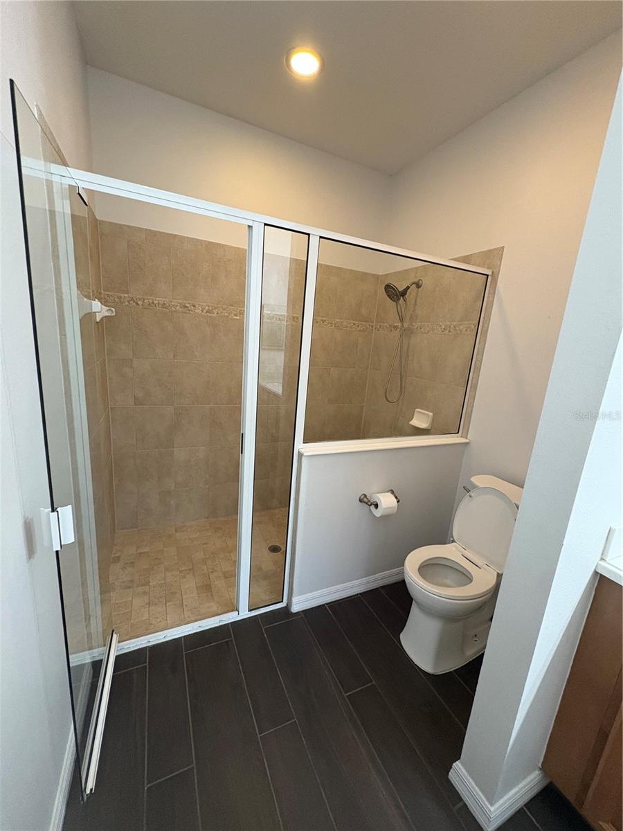 TRADITIONS PH 01 - Residential Lease