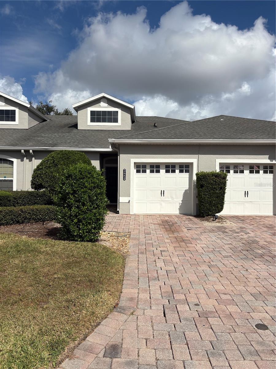 TRADITIONS PH 01 - Residential Lease