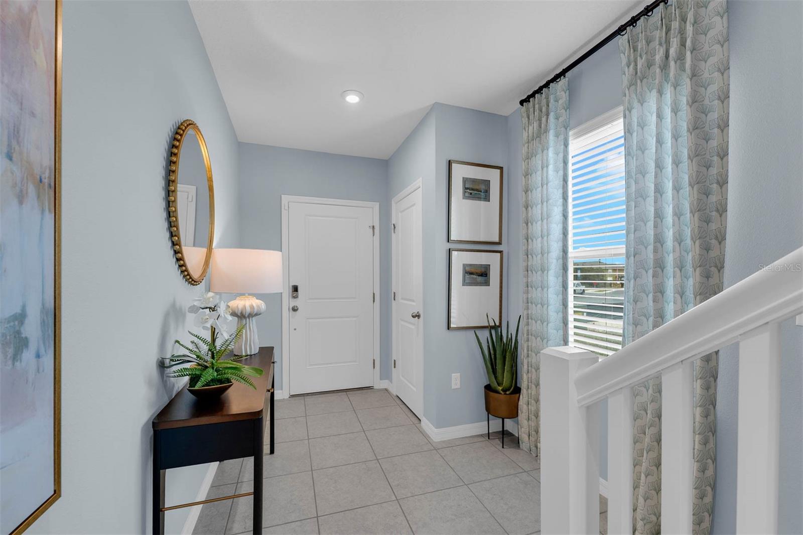 1510 FAN PALM DRIVE