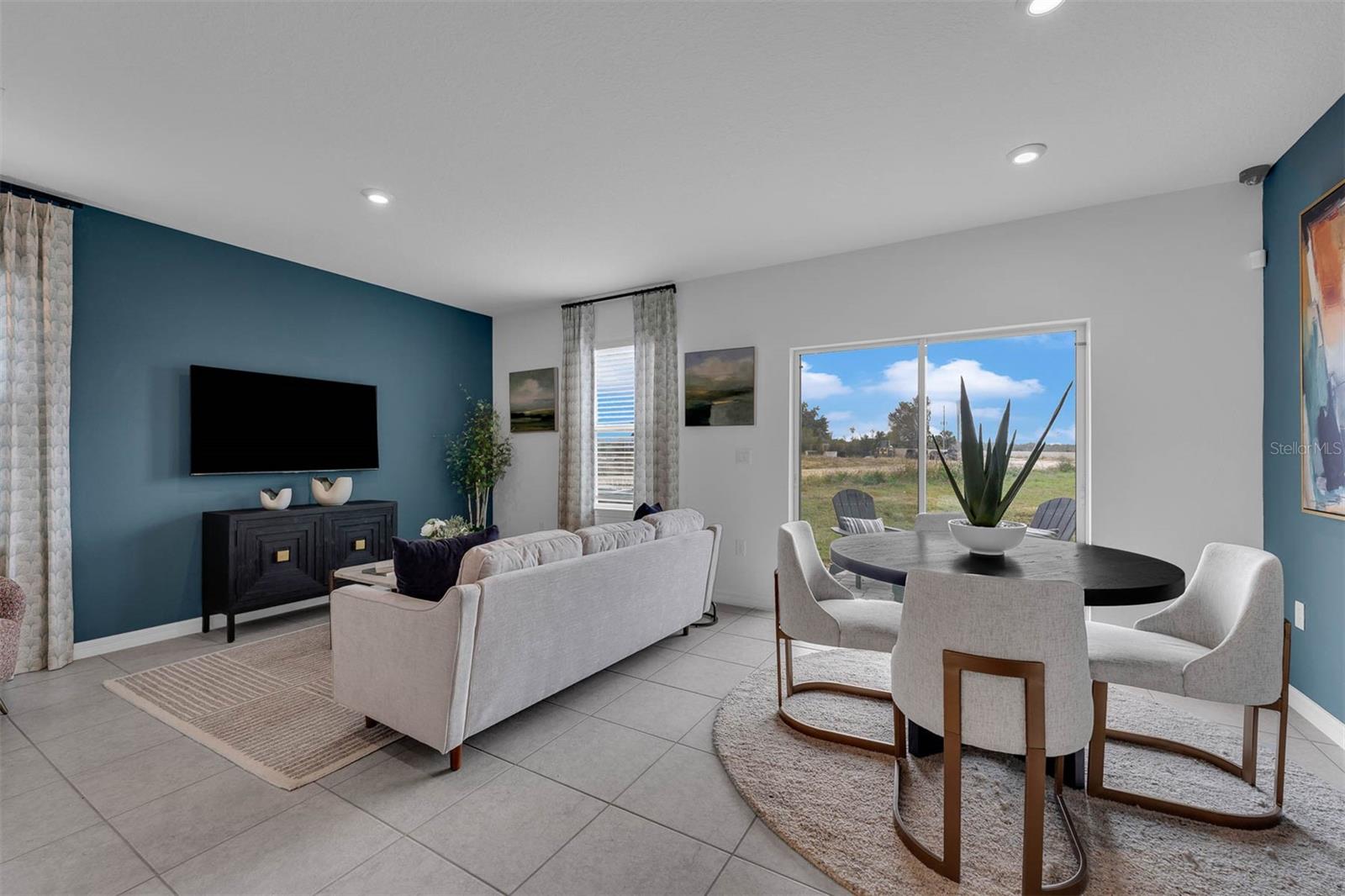1510 FAN PALM DRIVE