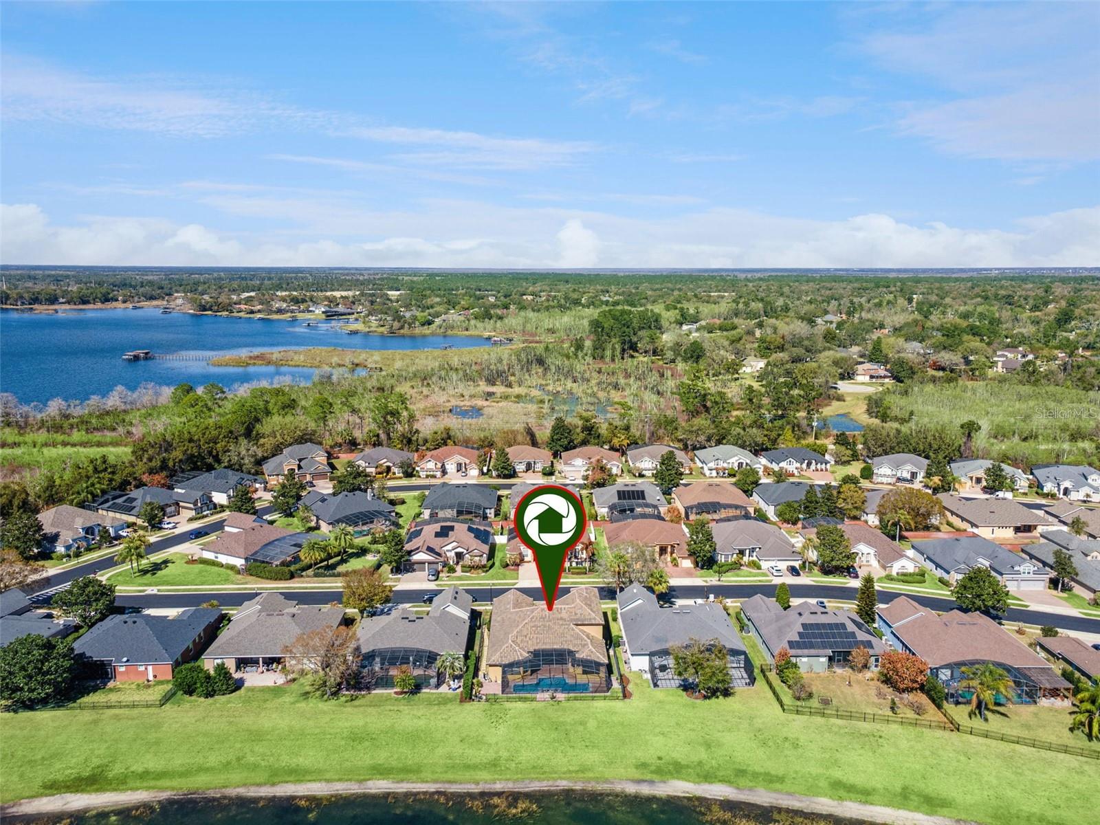 BUCKINGHAM ESTATES - Residential