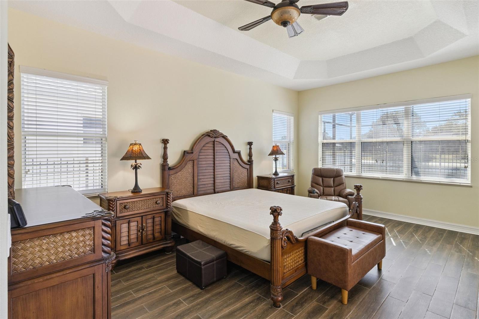 BUCKINGHAM ESTATES - Residential