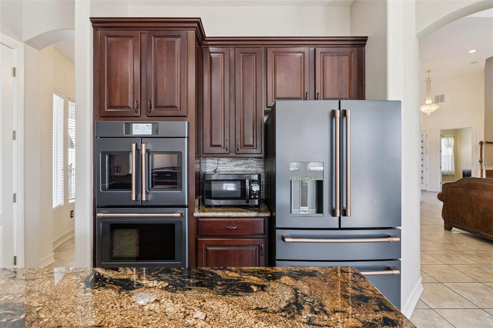 BUCKINGHAM ESTATES - Residential