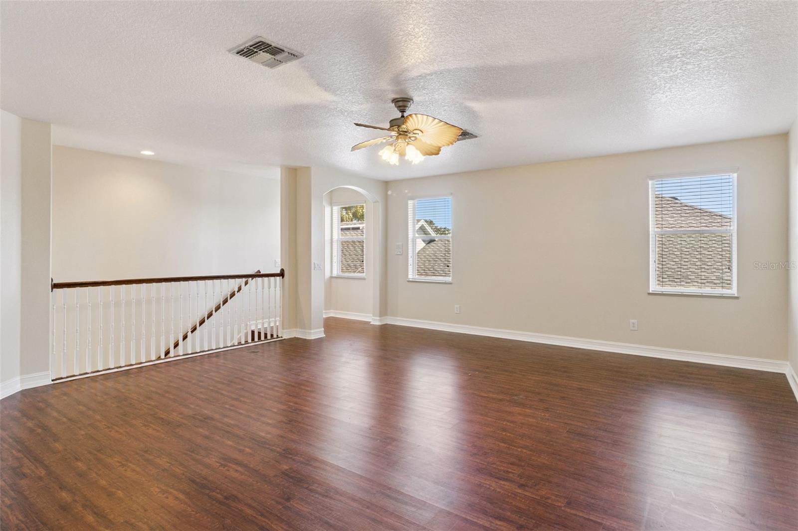 BUCKINGHAM ESTATES - Residential