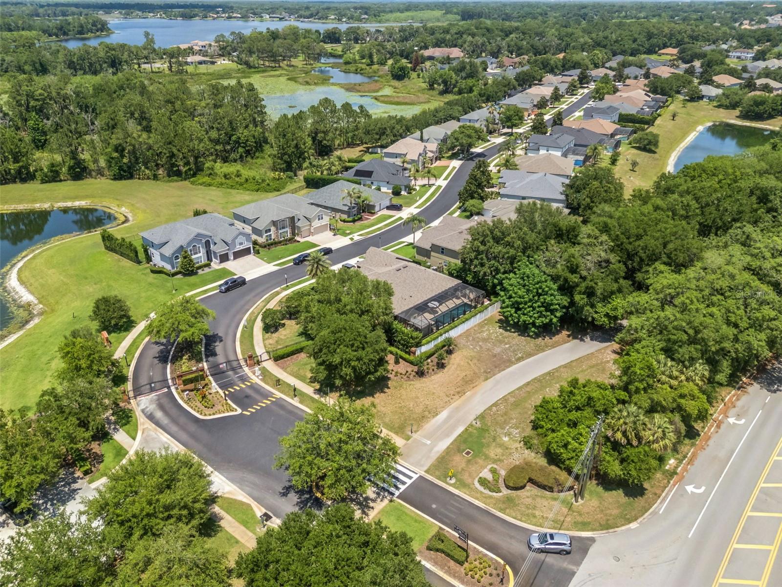 BUCKINGHAM ESTATES - Residential