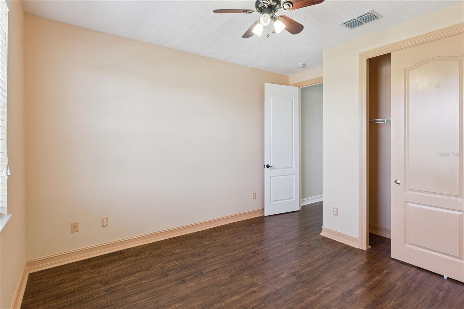 BUCKINGHAM ESTATES - Residential