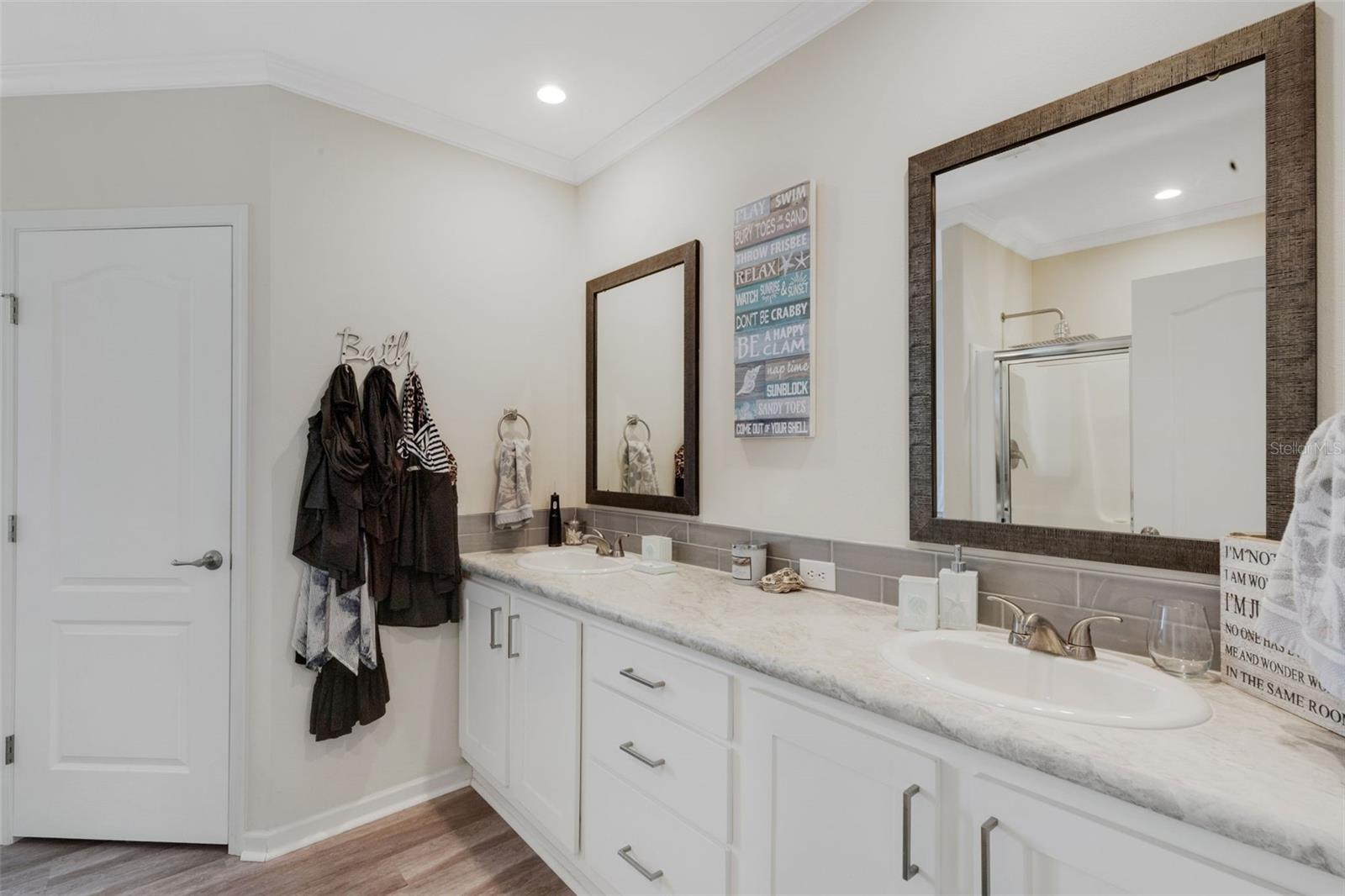 WINDS OF ST. ARMANDS - Residential