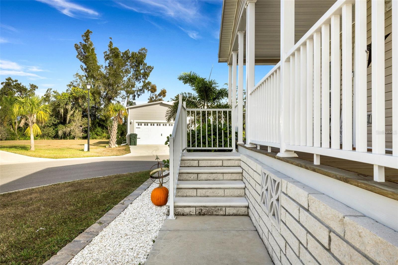 WINDS OF ST. ARMANDS - Residential