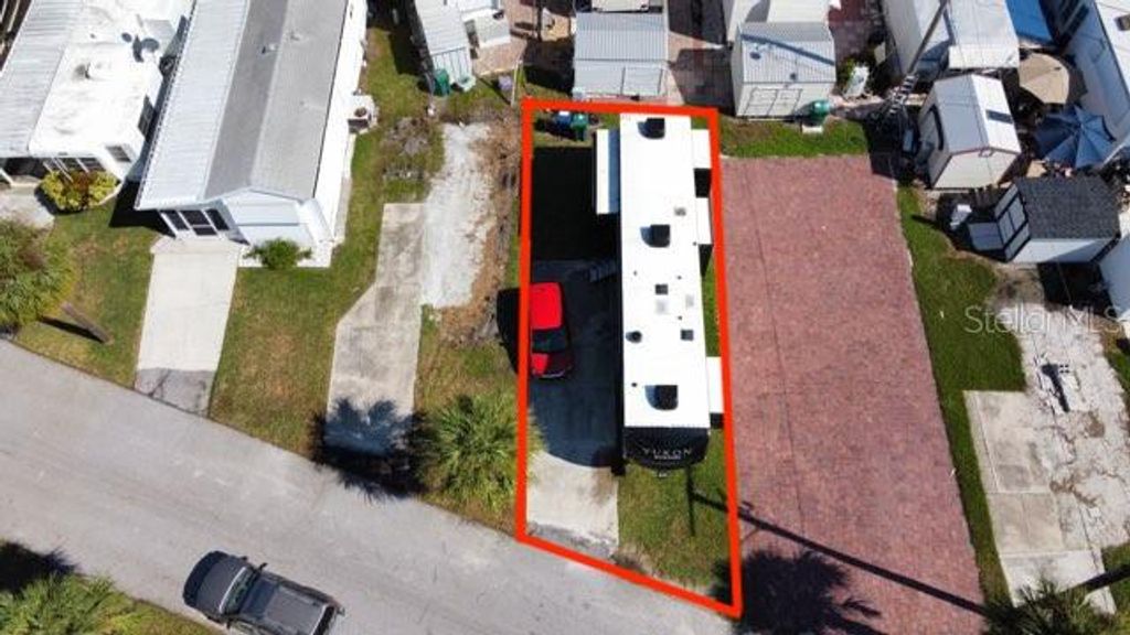 Photo of 20 MONTEGO DRIVE, PALMETTO, FL 34221 (MLS # A4582183)