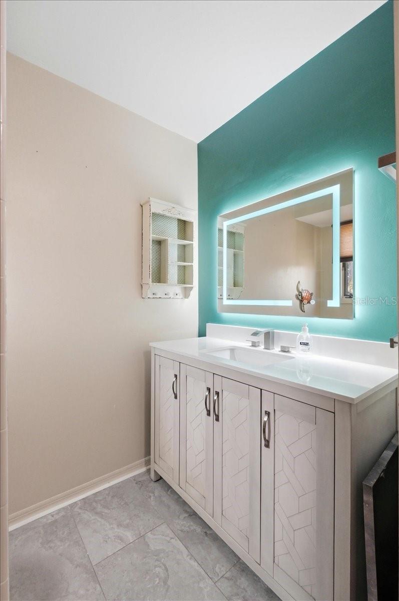 POINTE ALEXIS SOUTH - Residential