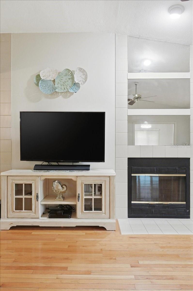 POINTE ALEXIS SOUTH - Residential