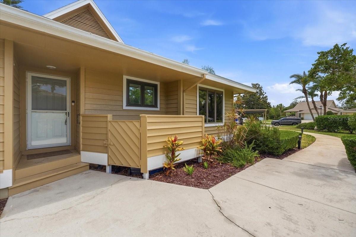 POINTE ALEXIS SOUTH - Residential