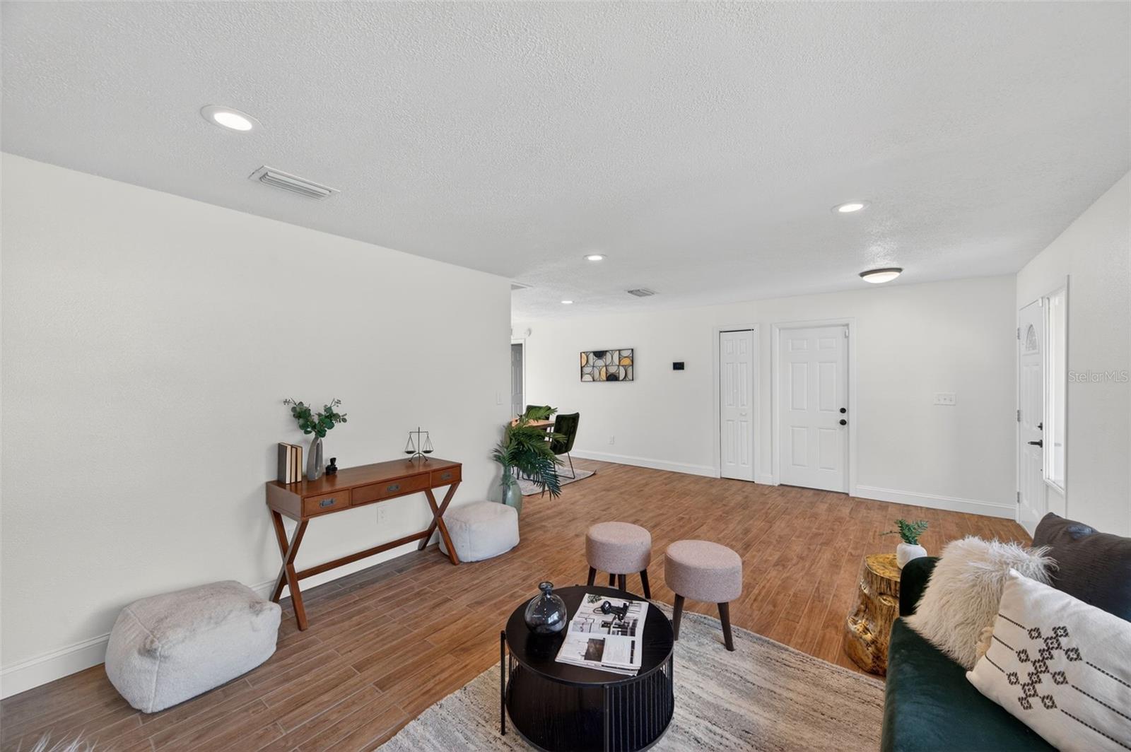 SOUTHWOOD HILLS UNIT 14 - Residential