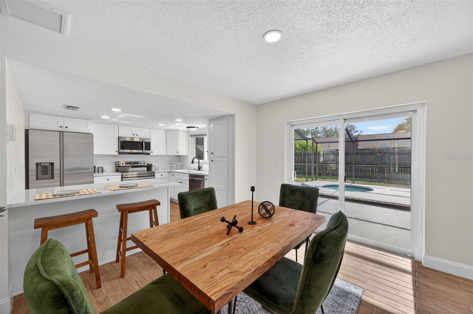 SOUTHWOOD HILLS UNIT 14 - Residential