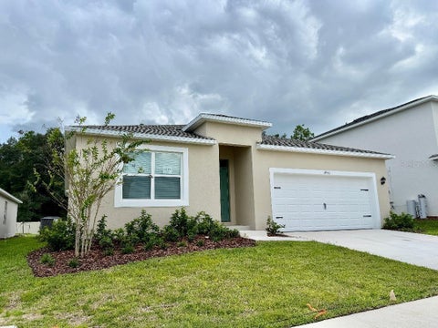 Photo of 4943 Marshelder Street, Apopka, FL 32712 (MLS # O6442045)
