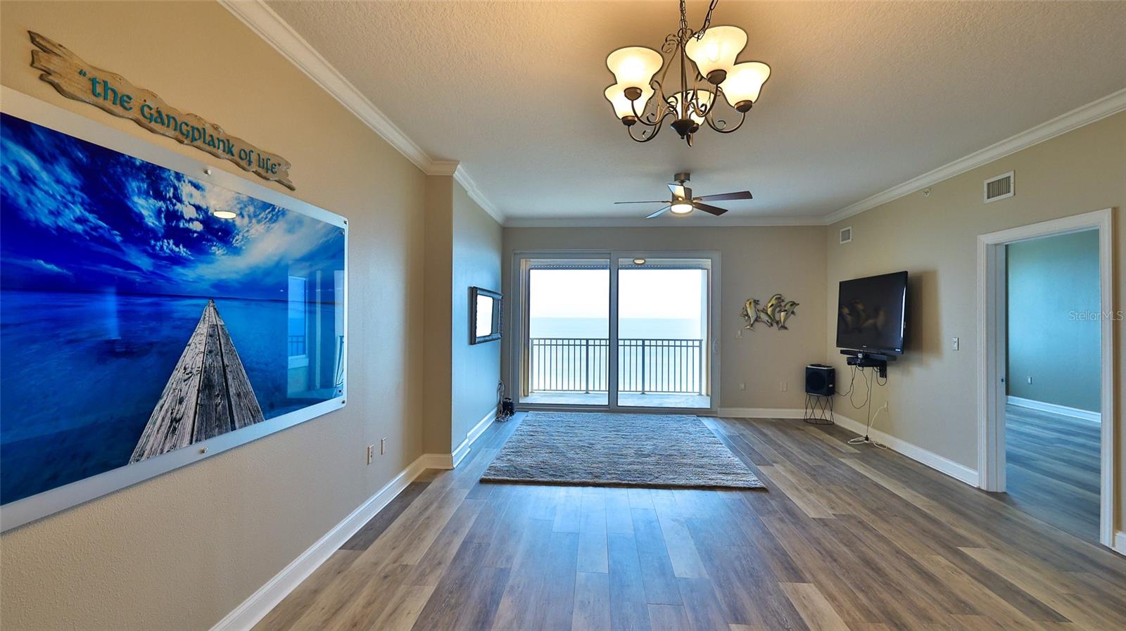 SUR CLUB III CONDO - Residential