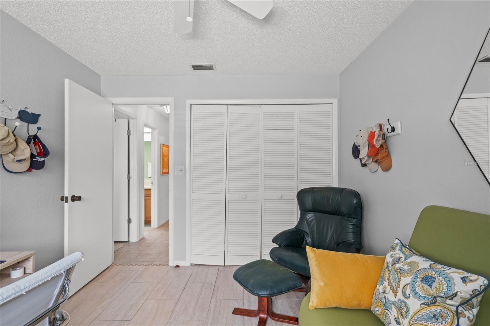 EAST LAKE WOODLANDS CLUSTER HOMES - Residential