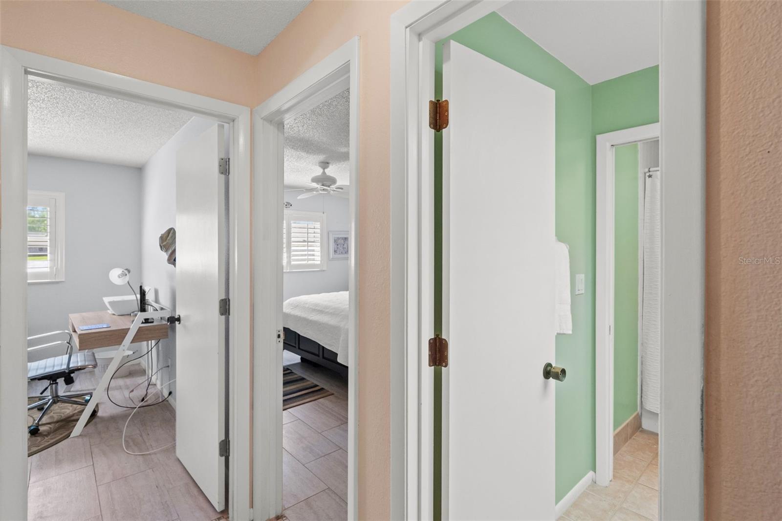 EAST LAKE WOODLANDS CLUSTER HOMES - Residential