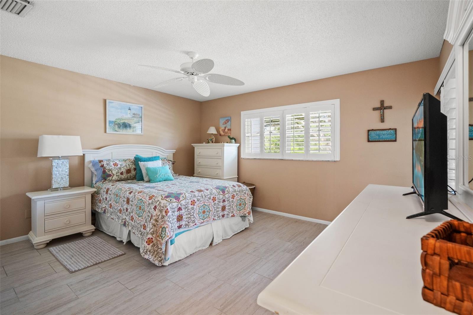 EAST LAKE WOODLANDS CLUSTER HOMES - Residential